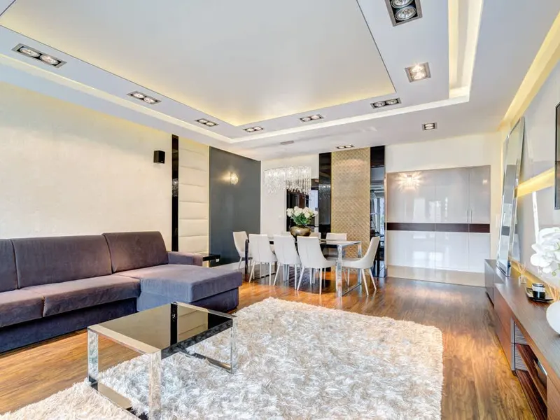 Spacious Apartment | Parking, Pool, River View – photo 5