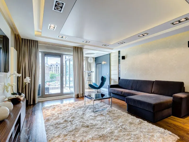 Spacious Apartment | Parking, Pool, River View – photo 3