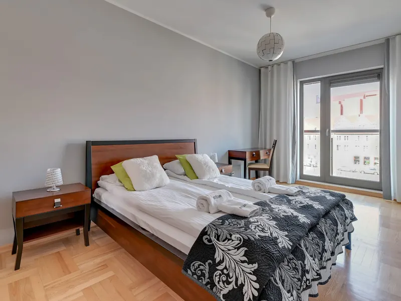 Komfortowy Apartament | Blisko Starego Miasta | Basen & Sauna – zdjęcie 4