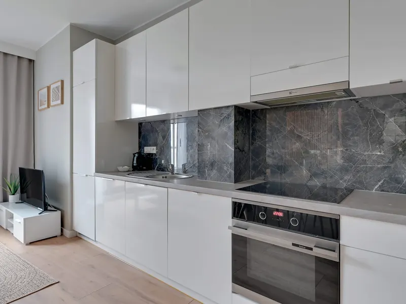 Moderne Wohnung | Altstadtnähe, Schwimmbad und Sauna – Foto 4