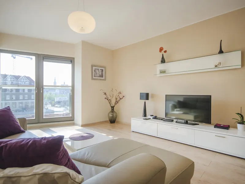 Modernes Appartement im Zentrum | Parkplatz und SPA Zugang – Foto 4