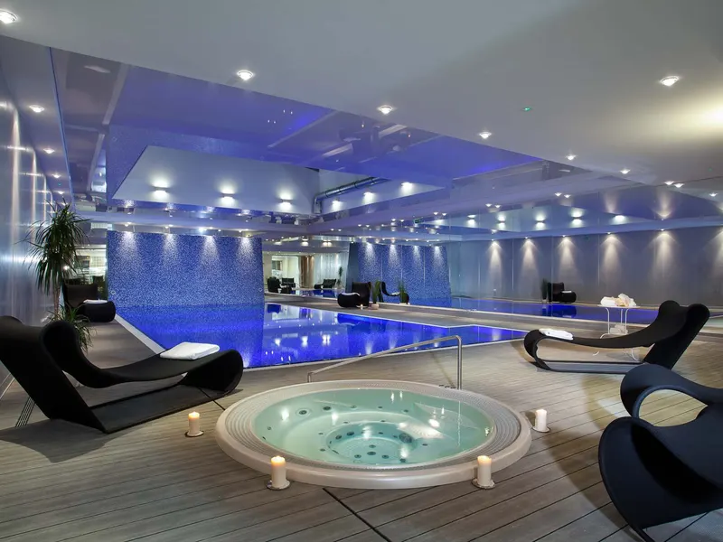 Modern Apartment in the Center | Balcony and SPA Access – photo 3