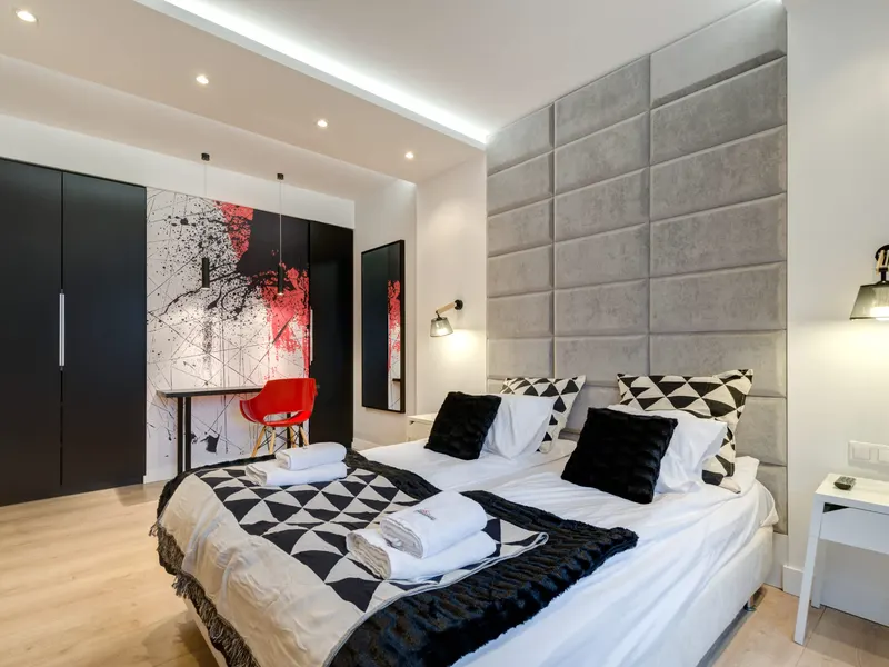 Modern Apartment in the Center | Balcony and SPA Access – photo 2