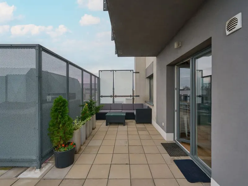 Słoneczny Apartament | Balkon | Parking | Miejsce do Pracy – zdjęcie 4