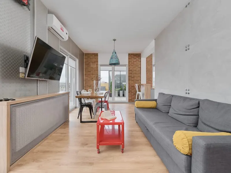 Słoneczny Apartament | Balkon | Parking | Miejsce do Pracy – zdjęcie 1