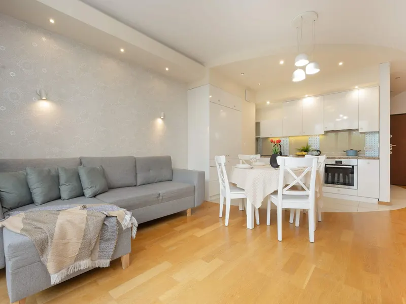 Elegantes Apartment in Wola | Terrasse von zwei Zimmern – Foto 1