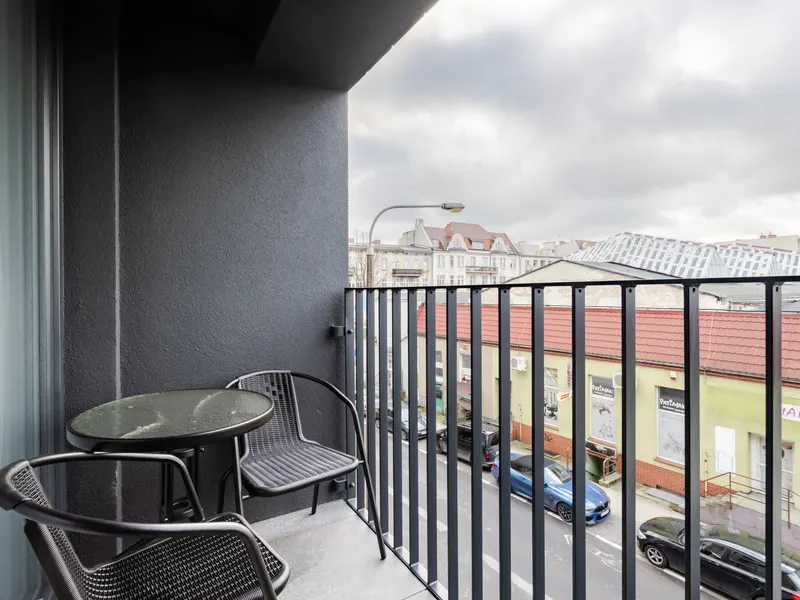 Gemütliches Studio im Herzen von Jeżyce | Parkplatz, Balkon – Foto 4