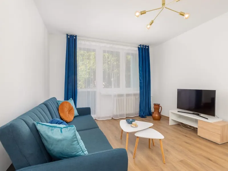 Elegancki Apartament w Centrum | Balkon | Blisko Starówki – zdjęcie 2