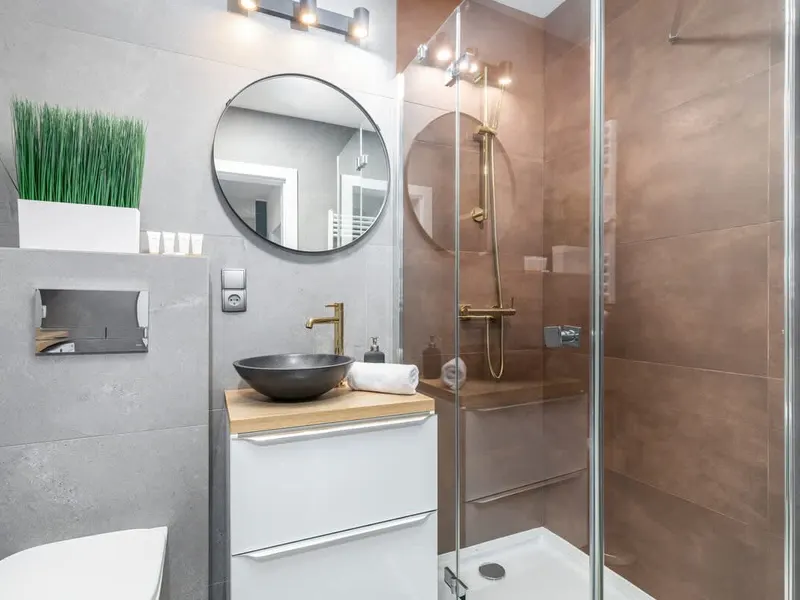 Helles Appartement mit Balkon | Parkplatz | Nähe zum Fluss – Foto 4
