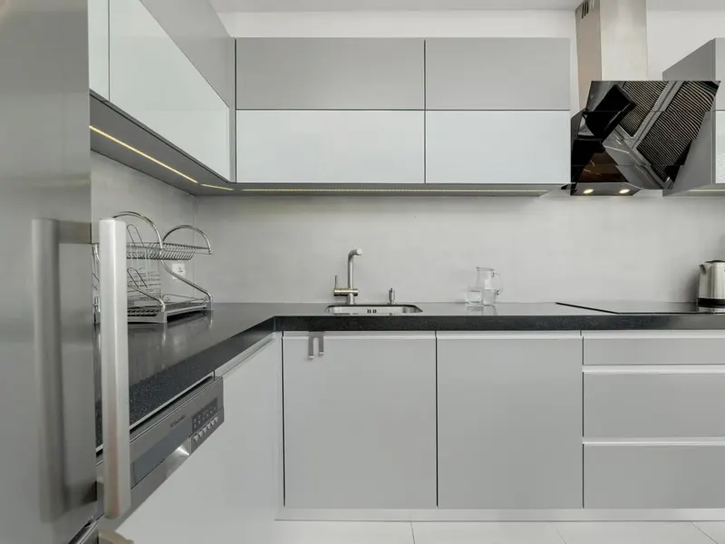 Stilvolle Wohnung für 6 Personen | Zwei Balkone und Parkplatz – Foto 5