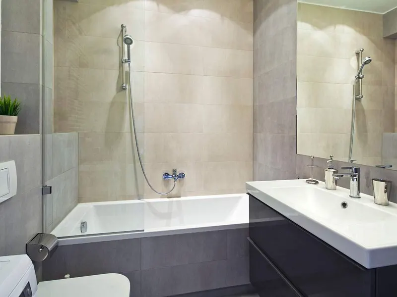Modern Studio in the Center | Balcony and Bathtub – photo 5