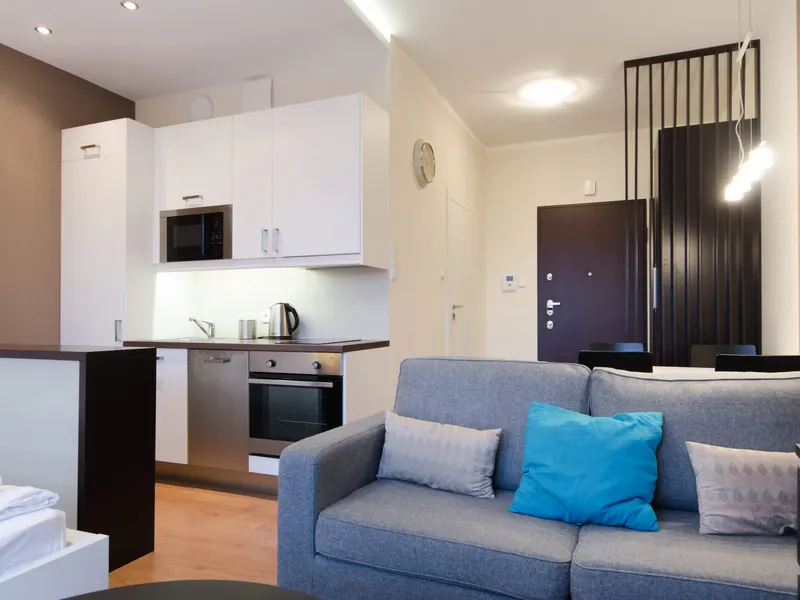 Modern Studio in the Center | Balcony and Bathtub – photo 1