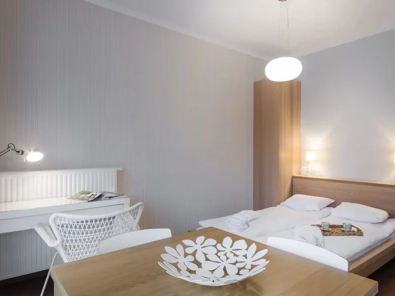Stilvolles Studio im Zentrum | Balkon | Haustierfreundlich – Foto 3