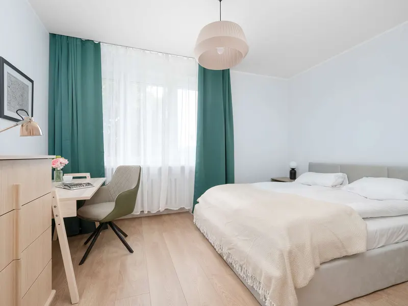 Przestronny Apartament w Centrum | Balkon i Klimatyzacja – zdjęcie 2