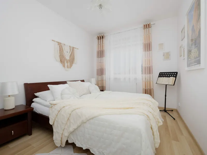 Przytulny Apartament | Parking | Balkon | Obok Parku – zdjęcie 1
