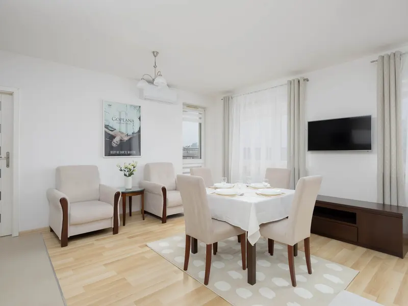 Przytulny Apartament | Parking | Balkon | Obok Parku – zdjęcie 2