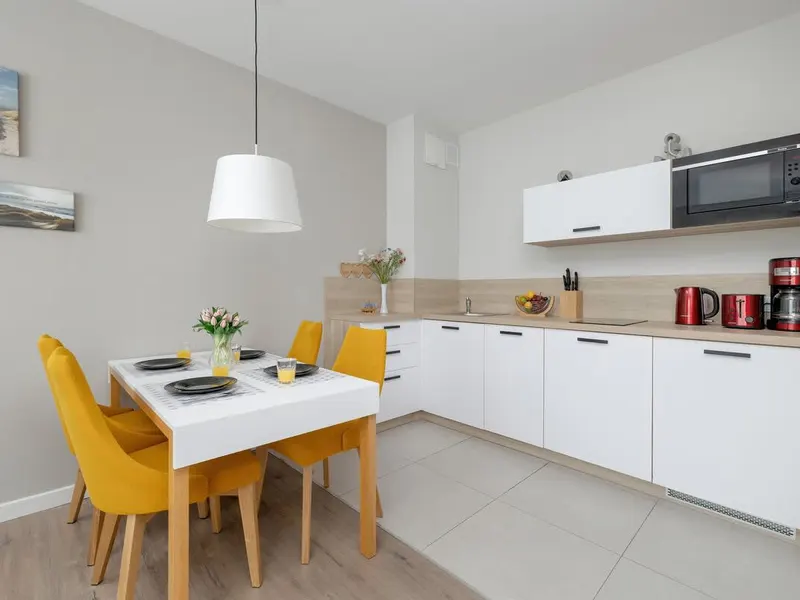 Stylish Apartment with Balcony | Parking and 300 m to the Beach – photo 4