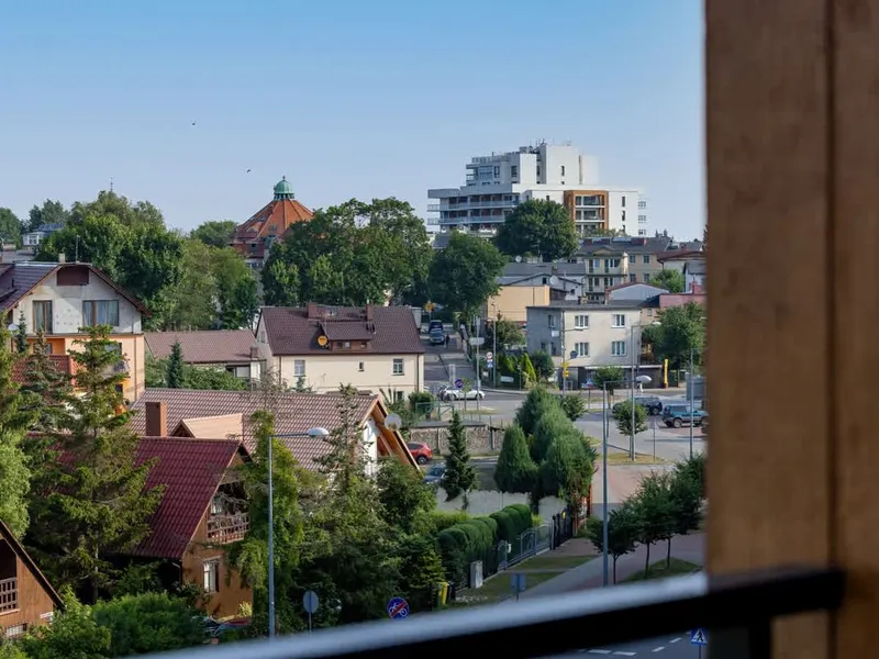 Modernes Studio mit Balkon | Parkplatz und Strandnähe – Foto 3