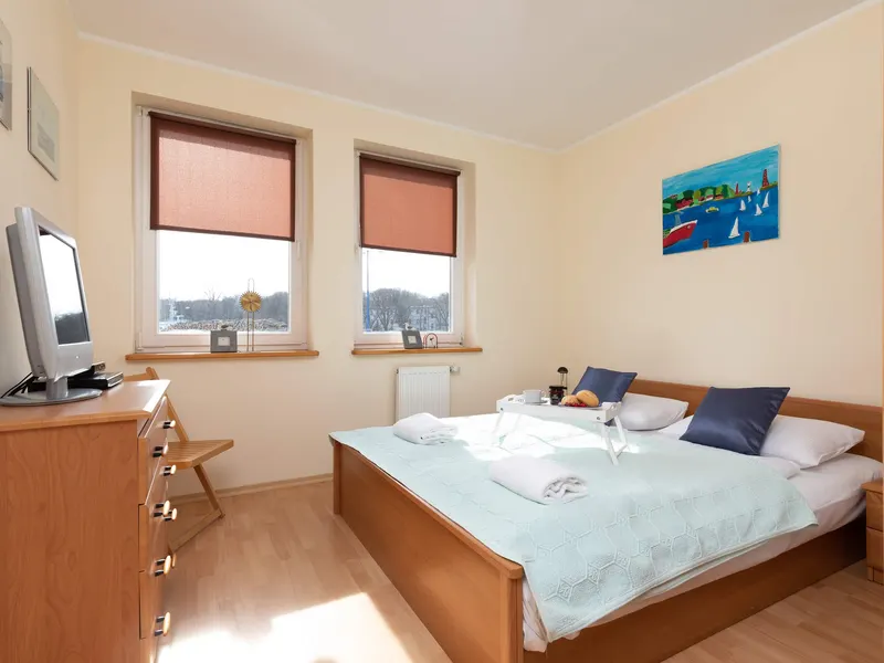 Przytulny Apartament | Balkon i 260 m do Plaży – zdjęcie 2