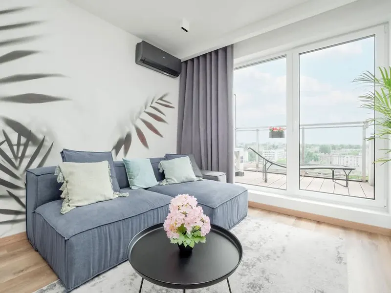Modern Apartment | Parking, Air Conditioning, close to the Station – photo 1
