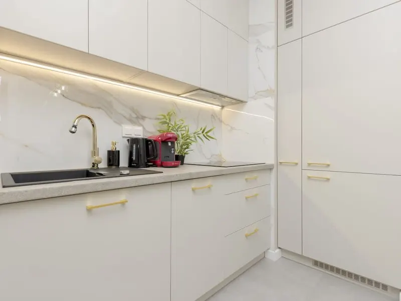 Stylish Apartment | Balcony, Close to Station, WiFi – photo 4