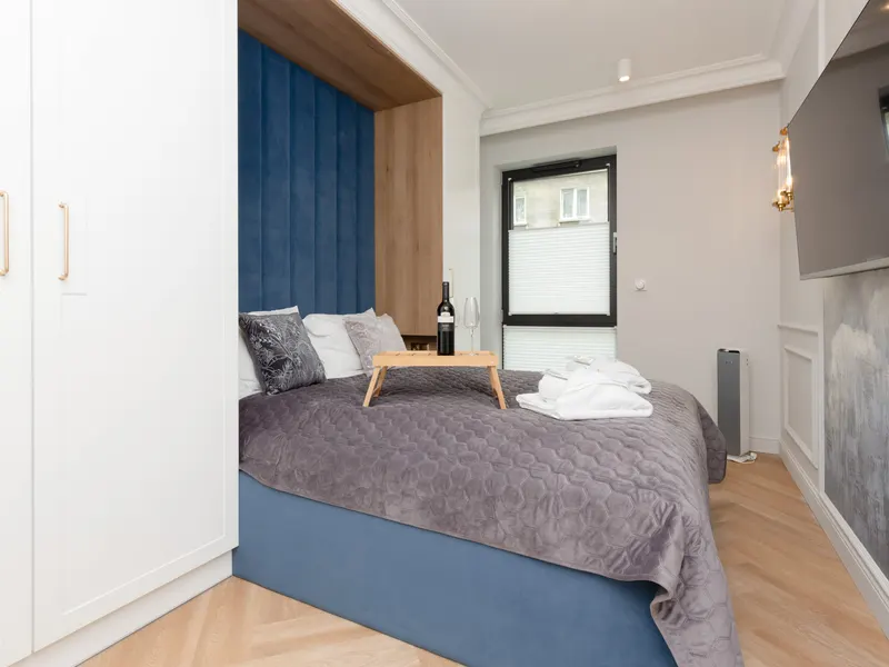 Geräumige Wohnung | Stadtzentrum | 2 Schlafzimmer | Balkon | Parkplatz – Foto 2