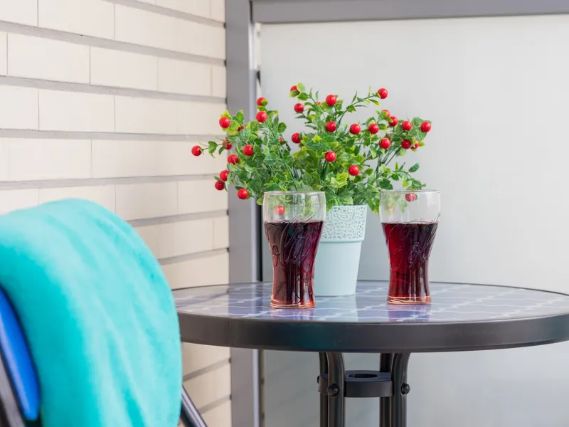 Comfortable Apartment | Balcony, Parking, Workspace – photo 4