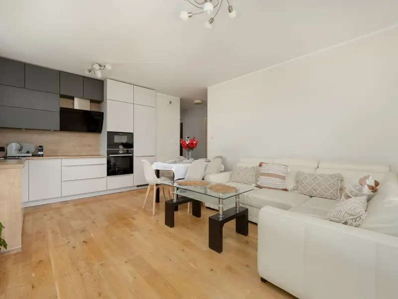 Przestronny Apartament | Parking | 2 Sypialnie – zdjęcie 2