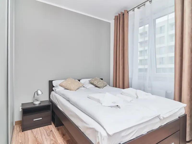 Nowoczesny Apartament w Centrum | Balkon i Parking – zdjęcie 2