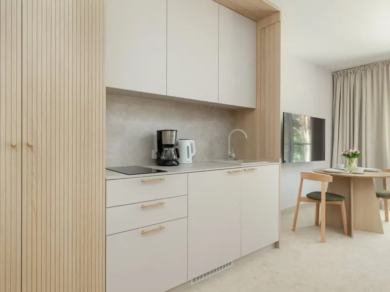 Privates Studio | Parkplatz, Balkon, Strandnähe – Foto 4