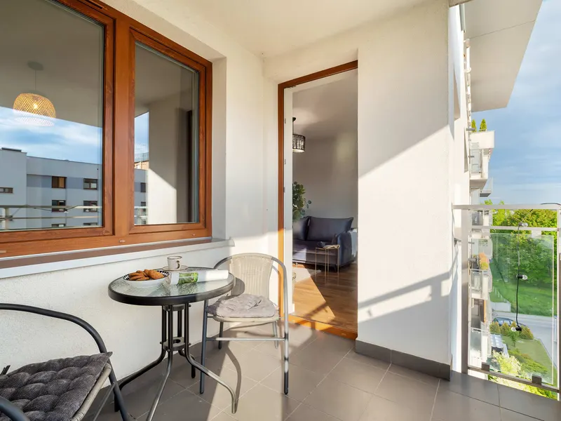 Stylowy Apartament dla 3 Osób | Balkon, Piętro 5 – zdjęcie 3