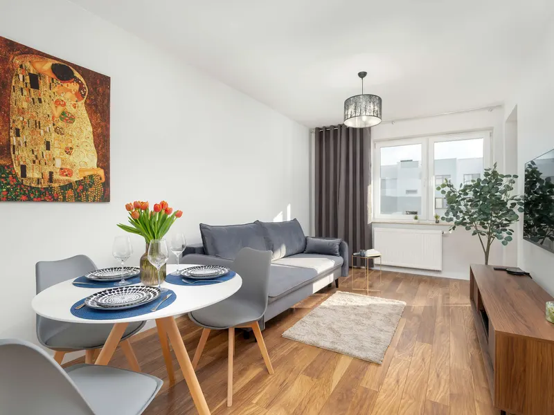 Stylowy Apartament dla 3 Osób | Balkon, Piętro 5 – zdjęcie 1