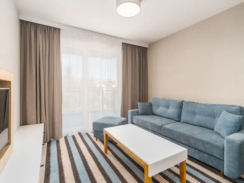 Modernes Apartment mit Balkon | Nähe zum Strand und Parkplatz – Foto 1
