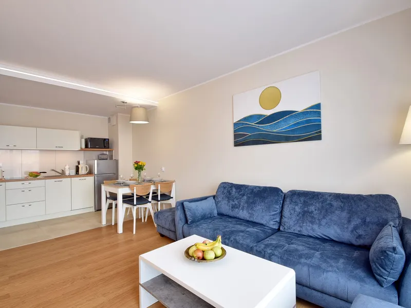 Bright Apartment in Miedzyzdroje | Parking and Balcony – photo 2