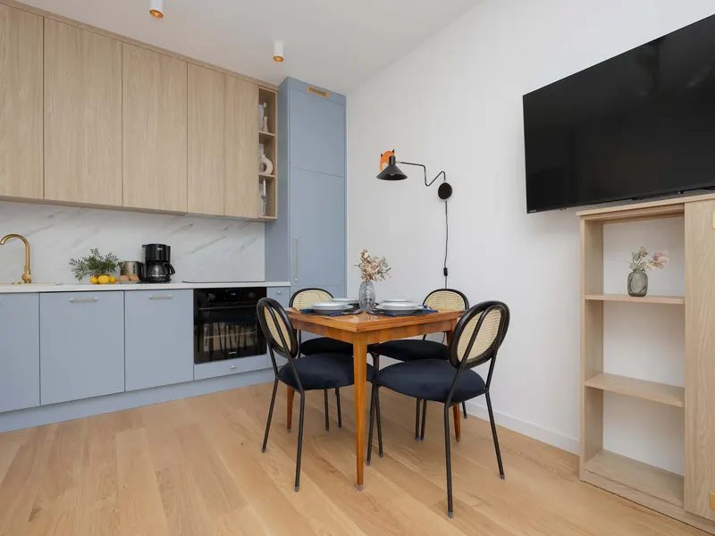 Geräumige Wohnung auf Saska Kępa | Balkon | Nähe Weichsel – Foto 3