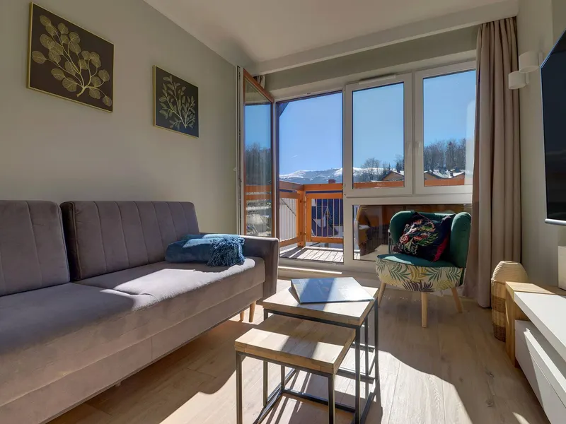 Stylish Apartment with a View | Parking, Balcony, Air Conditioning – photo 1