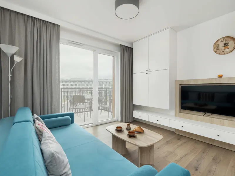 Stylowy Apartament w Międzyzdrojach | Balkon i Parking – zdjęcie 1