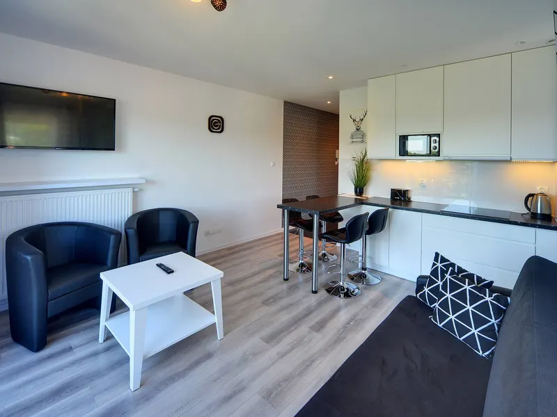 Sonnige Wohnung | Balkon und Stellplatz – Foto 3