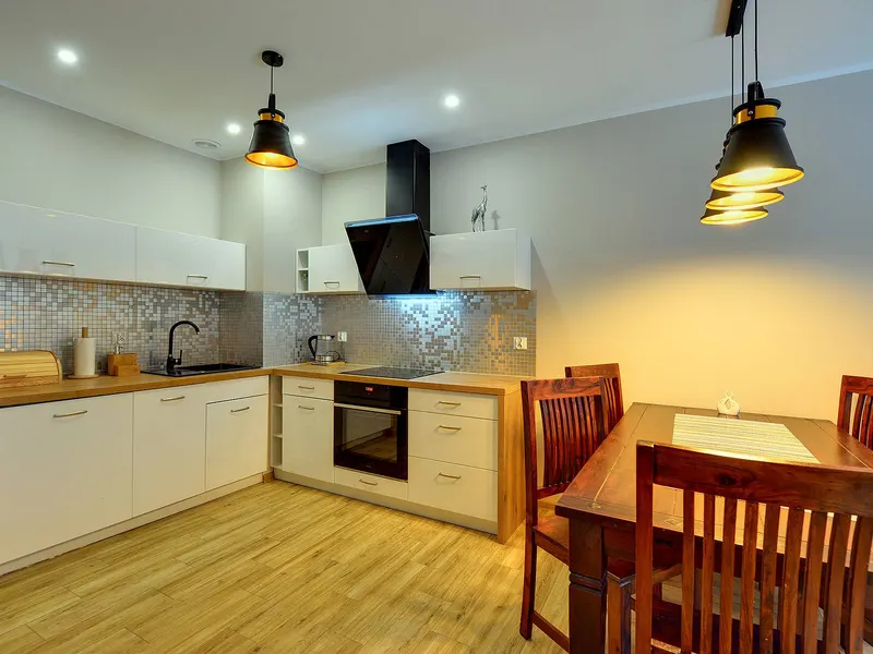 Berg-Apartment für 5 Personen | Balkon, Parkplatz – Foto 4