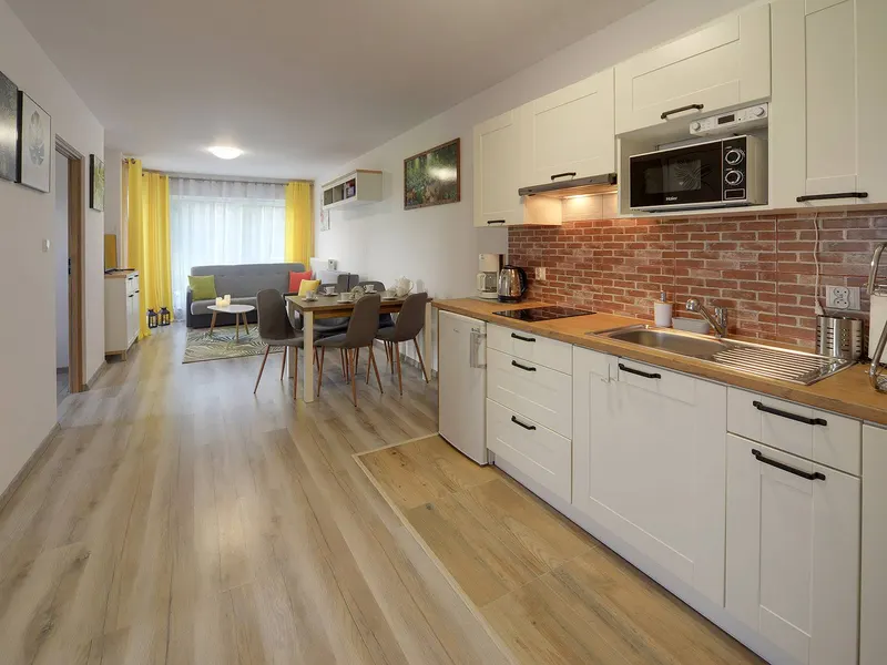 Rodzinny Apartament dla 6 Osób | Balkon i Prywatny Parking – zdjęcie 5