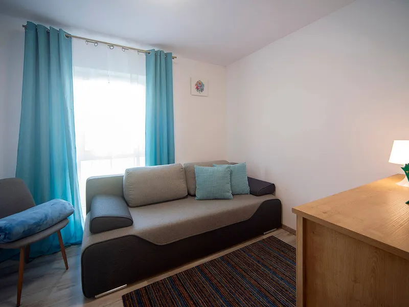 Rodzinny Apartament dla 6 Osób | Balkon i Prywatny Parking – zdjęcie 4