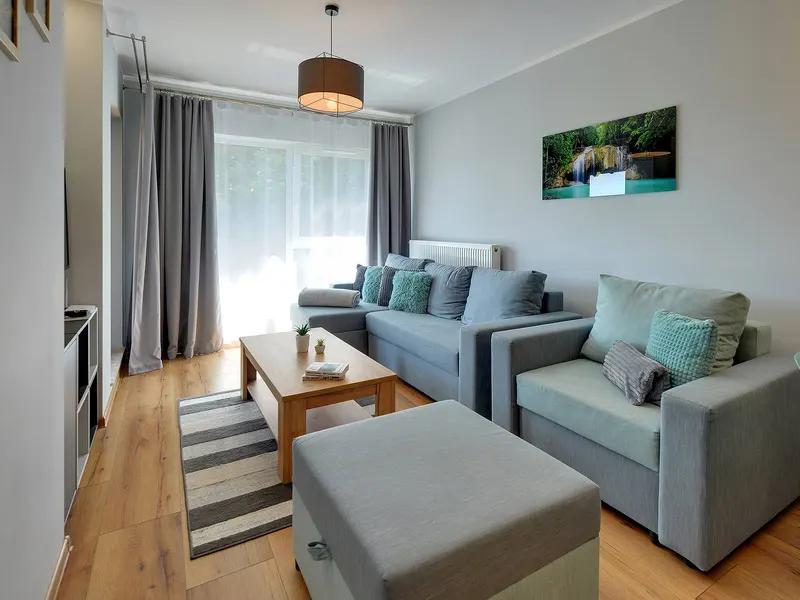 Ruhiges Apartment | Privatparkplatz und Balkon – Foto 1