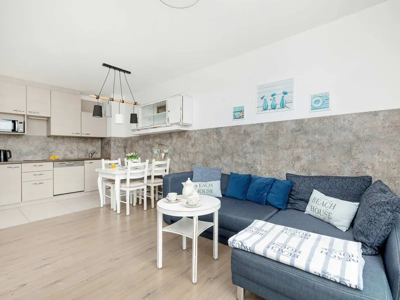 Słoneczny Apartament z Balkonem | Parking | 5 min do Plaży – zdjęcie 1
