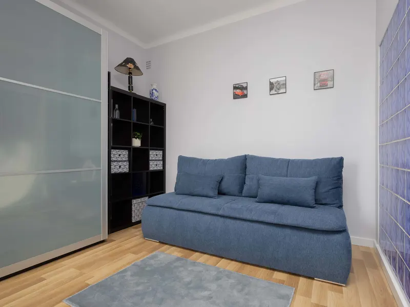 Bright Studio with Balcony | Air Conditioning | Close to PGE – photo 4