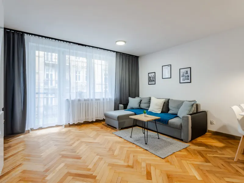 Przestronny Apartament dla 6 Osób | Balkon | Blisko Starego Zoo – zdjęcie 1