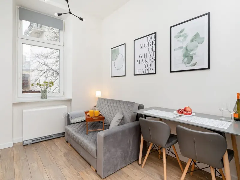 Krakow Studio Wawrzynca by Noclegi Renters – photo 4