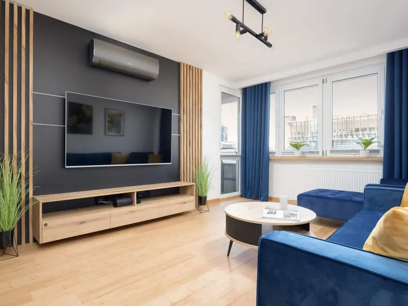 Elegancki Apartament w Centrum | Klimatyzacja, Balkon – zdjęcie 1