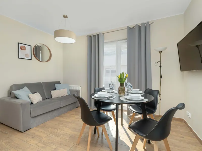 Rodzinny Apartament | Parking, Balkon, Blisko Plaży – zdjęcie 2