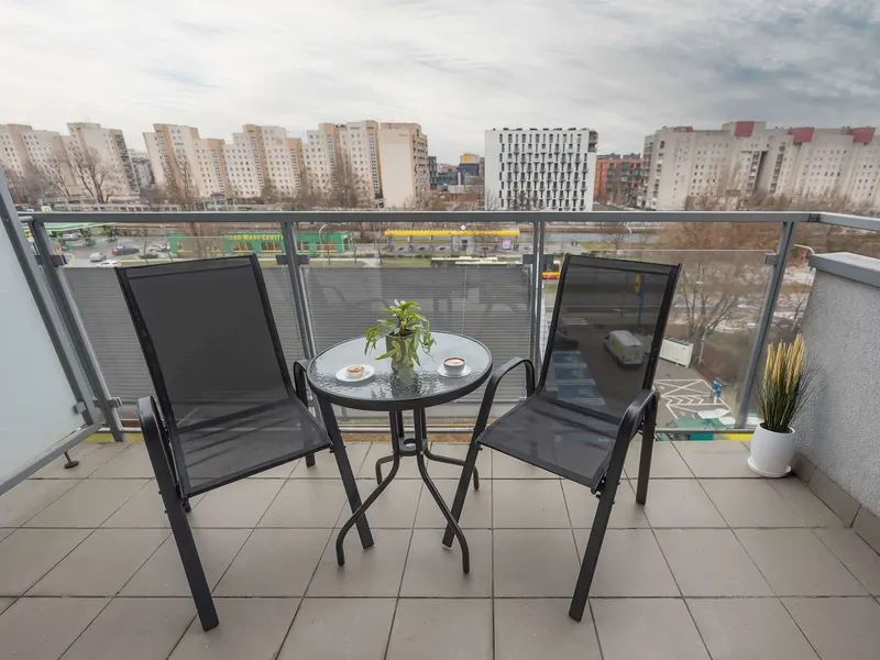 Modern Apartment | Parking, Balcony, close to Metro – photo 4