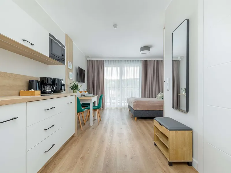 Stilvolles Studio mit Balkon | Parkplatz | Nähe zum Strand – Foto 5